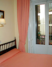 Hostal La Macarena, Madrid