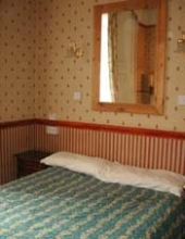 Dean Court Hotel, London